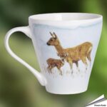 979869110-kaffeetasse-mit-rehmotiv-myrte-free