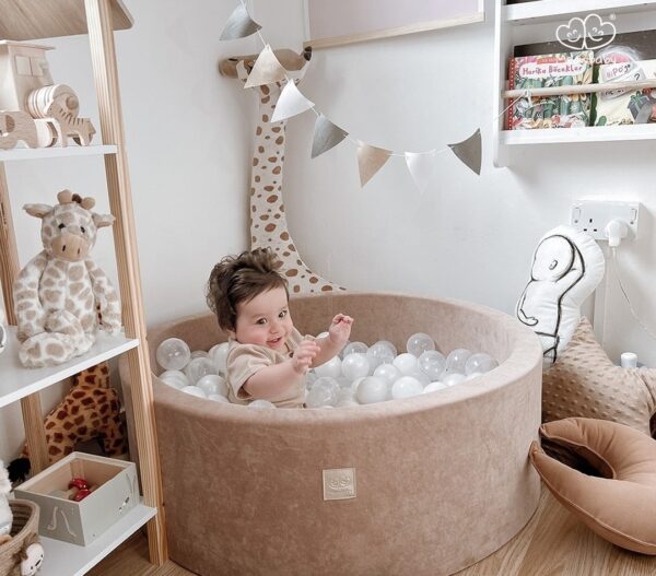 Ballenbak-met-250-ballen-beige-angel-white