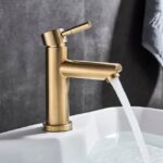 Geborsteld-goud-messing-wastafel-kraan-6-650x650