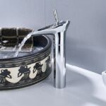 Moderne-Kleur-waterval-wastafel-kraan-enkele-handgreepKLEUR-2-650x650