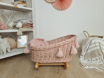 Roze-poppenwiegje