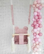 schommel-met-berenoortjes-roze-1
