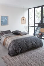 feis_anthracite-01_mood_1_2
