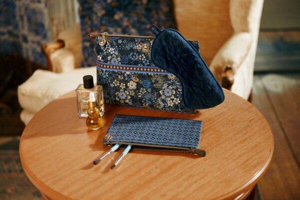pip_studio_cosmetic_bags_fw2023_blue_01