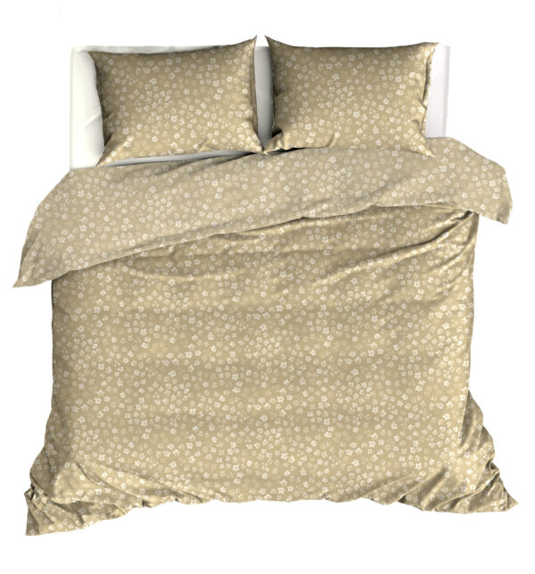rs3473_eve-naturel-topshot-lpr_2