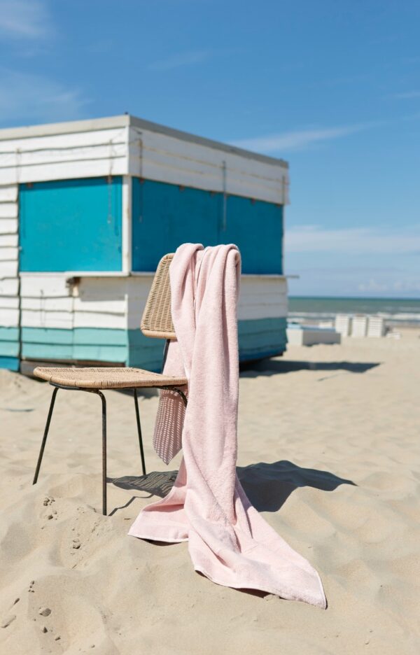 rs3728_livello_home_collection_badlaken_rose_sfeer_1-lpr