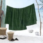 sb-beachtowel_puerto_emerald_100x180_cm_sfeer