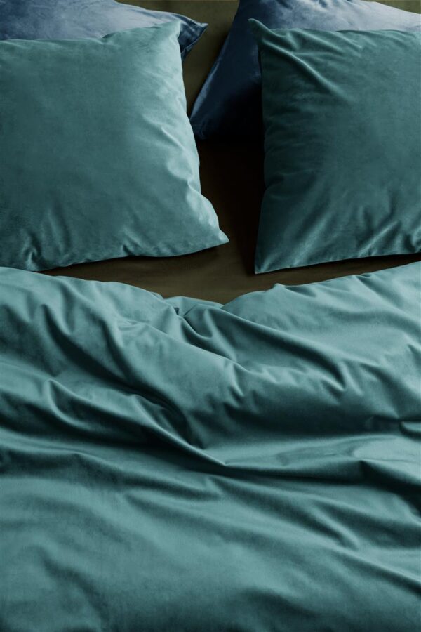 tender_blue_green_detail_1_1