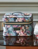 tracy_karli_beauty_case_reef_green_101276_597_lr_s2_p