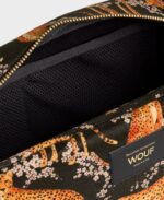 wouf-mxb230027-large-toiletry-bag-salome-inside